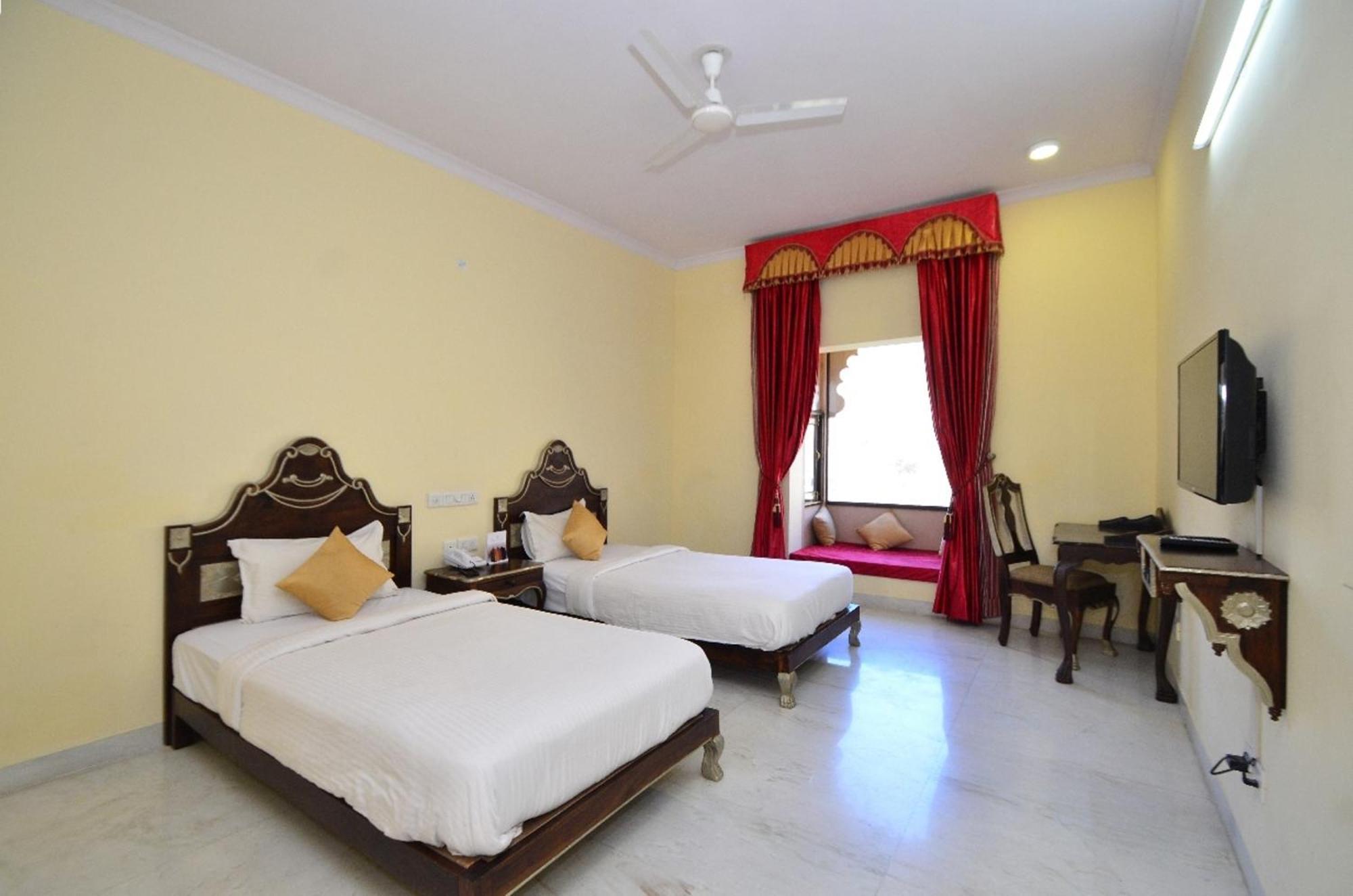 Aaram Baagh - A Luxury Nature Resort Udaipur Esterno foto