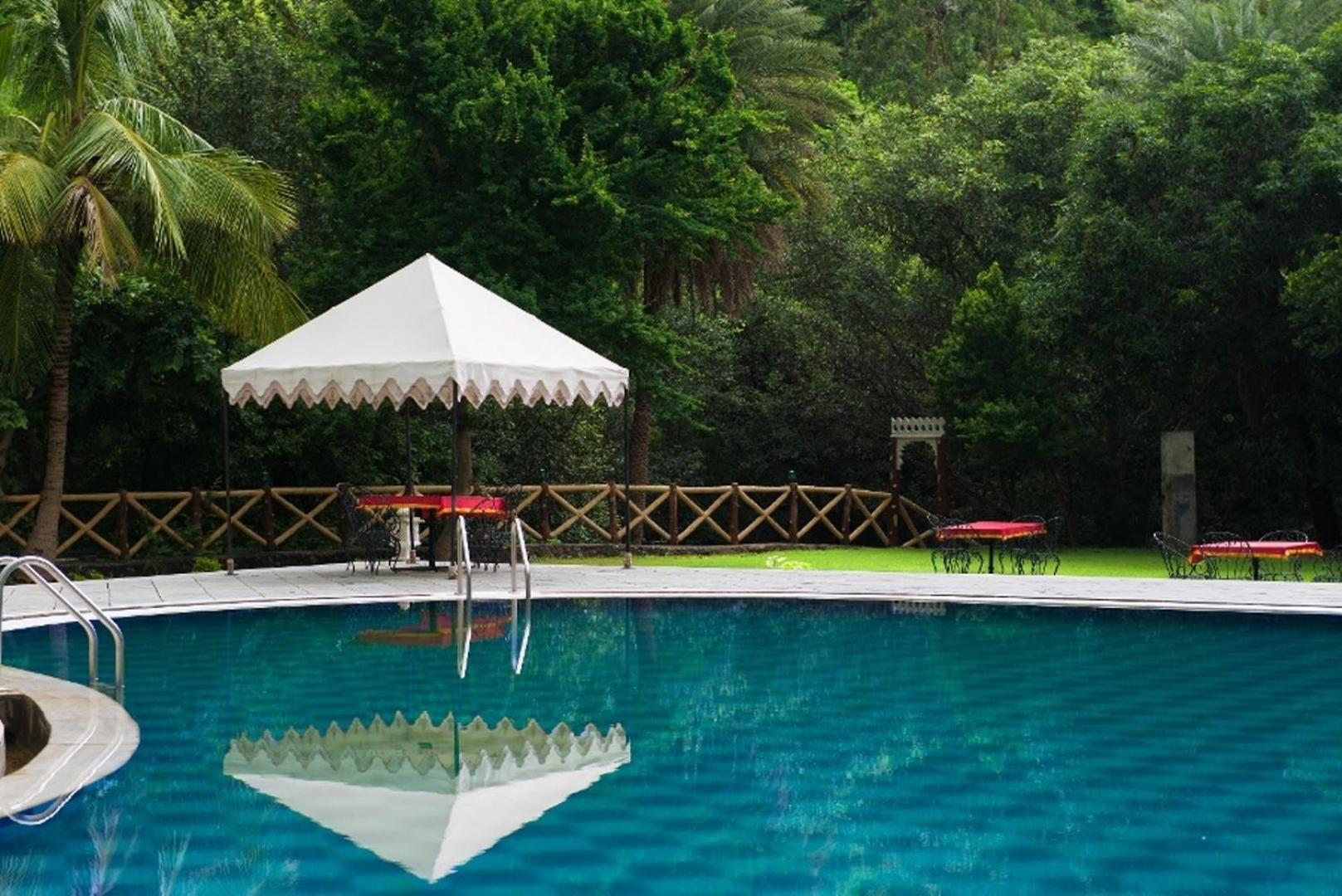 Aaram Baagh - A Luxury Nature Resort Udaipur Esterno foto